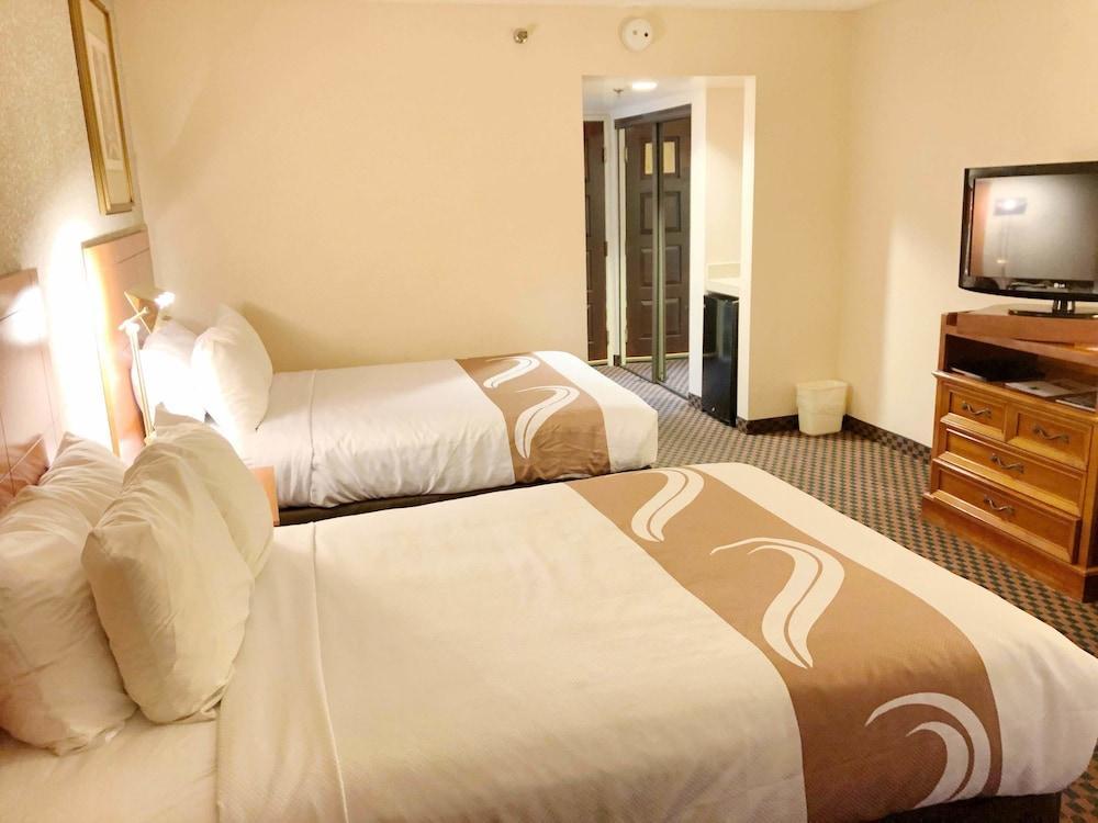 Quality Inn & Suites Austin North エクステリア 写真