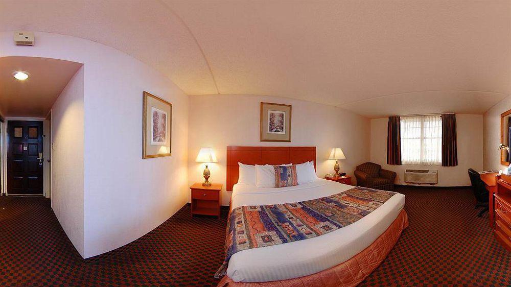 Quality Inn & Suites Austin North エクステリア 写真