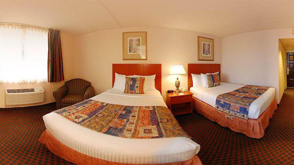 Quality Inn & Suites Austin North エクステリア 写真