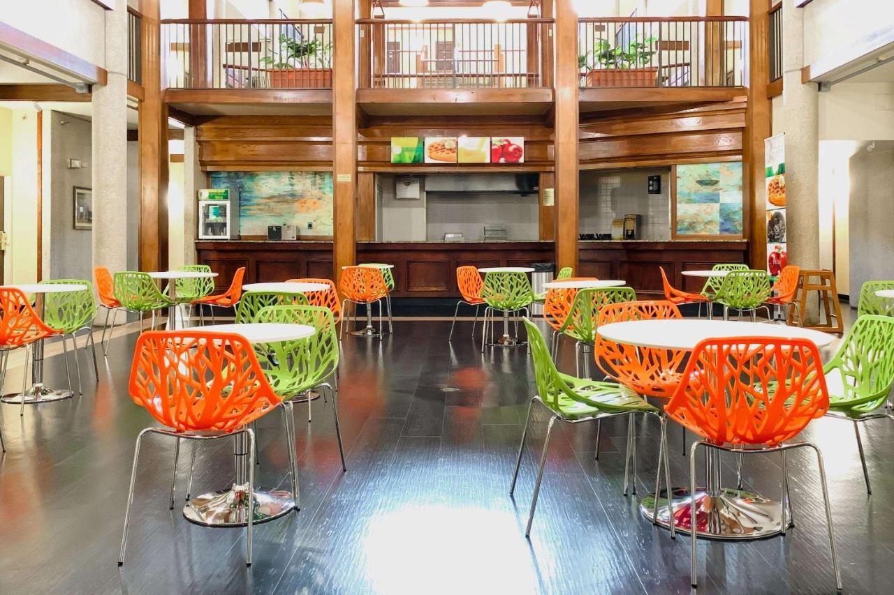 Quality Inn & Suites Austin North エクステリア 写真