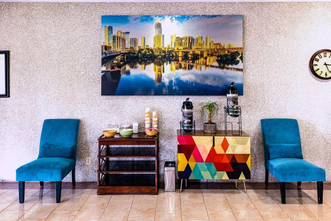Quality Inn & Suites Austin North エクステリア 写真